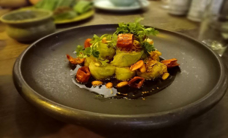 Best Hanoi vegetarian restaurants - Uu Dam Vegan