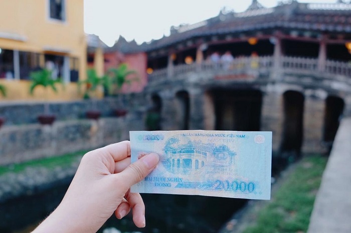 vietnamese money 20000vnd