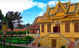 Royal Palace, Phnom Penh, Cambodia tour & travel