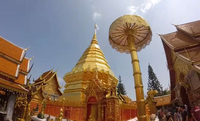 Golden temple Wat Doi Suthep