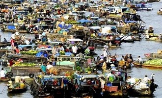 Mekong floating market, Vietnam tour