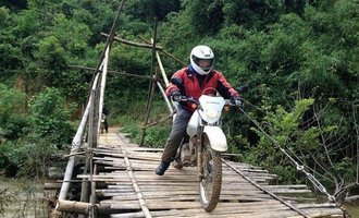 Motorcycling, Vietnam
