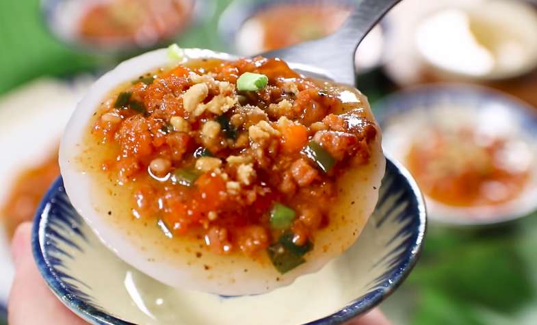Vietnam Hue, Hue Cuisine, Best Hue Food, Vietnam Travel Guide, Hue Travel Guide, Banh Beo, Steamed Rice Cakes