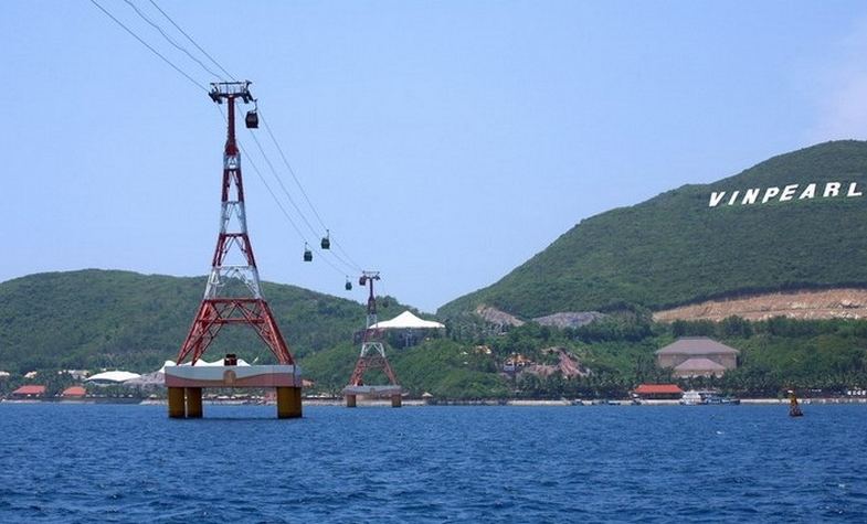 Diving to discover the lively underwater world of Vietnam
