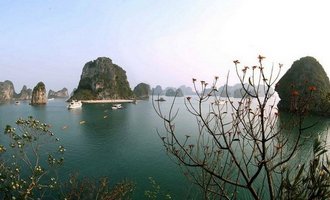 Halong Bay cruise, Vietnam tour & travel