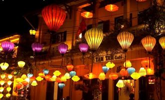 Lanterns in Hoi an ancient town, Vietnam travel