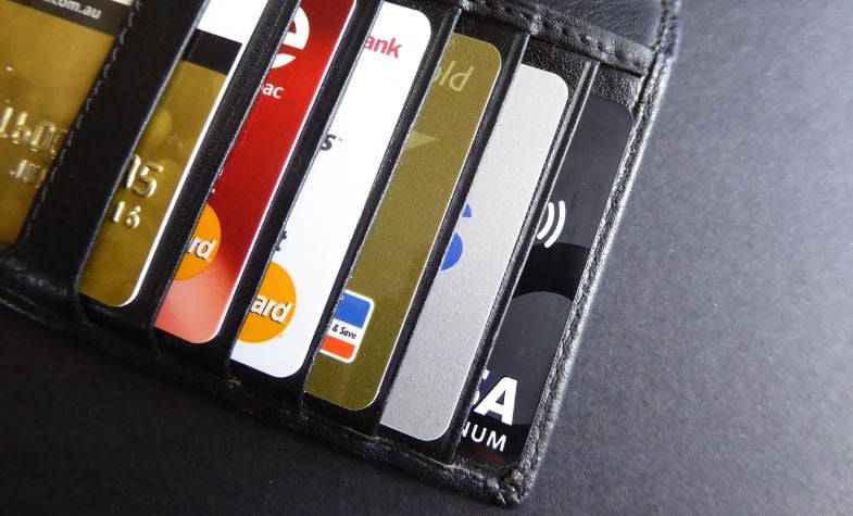Is it possible to use credit cards in Vietnam?