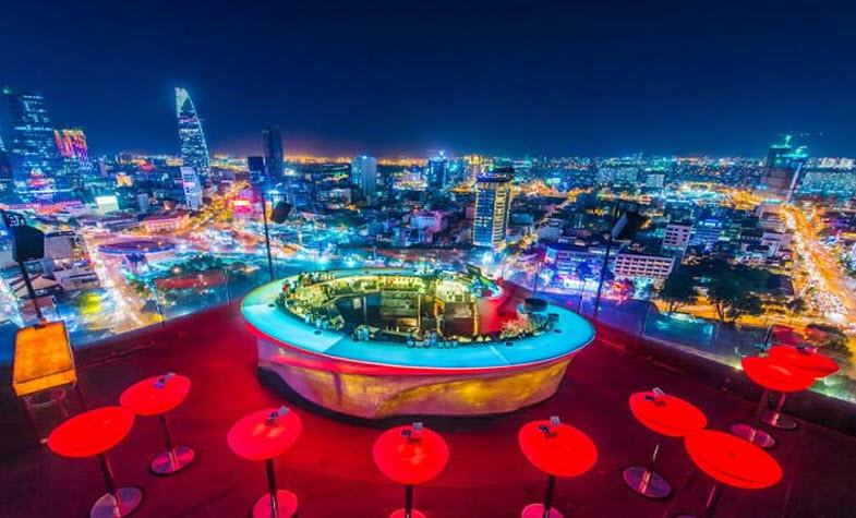 Must visit bars in Ho Chi Minh city - Chill Skybar