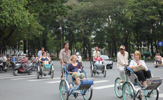 Ho Chi Minh City day trips - The best way to explore the past and the present