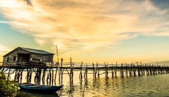 Ong Cop - the longest wooden bridge in Vietnam