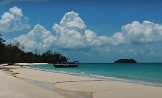 Cambodia monuments & beach