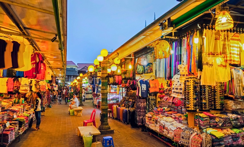 Relaxing Khmer massage experience at Siem Reap’s night market
