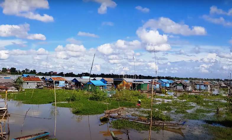 Kampong Tralach 1