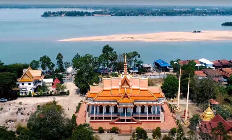 Kratie - Travel guide