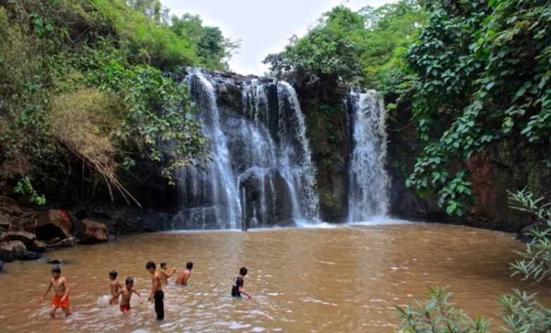 Kachang fall - Ratanakiri
