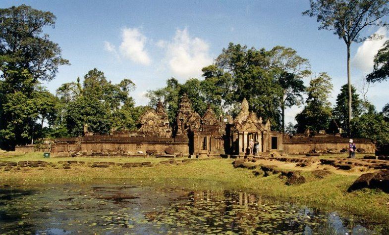 Banteay Srei overview