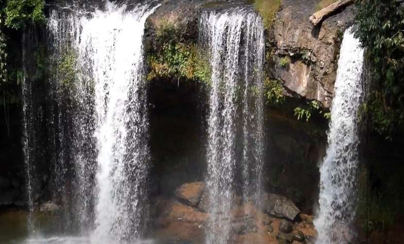 Tad Champi Waterfalls
