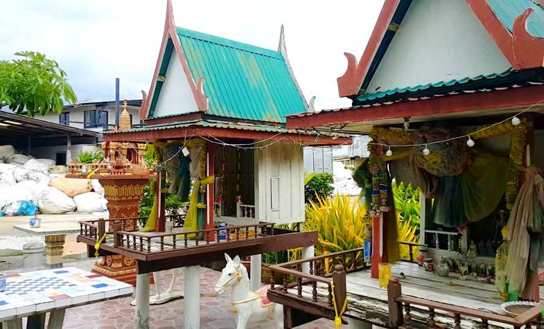 Laos, Vientiane, Spirit house, Laos travel guide