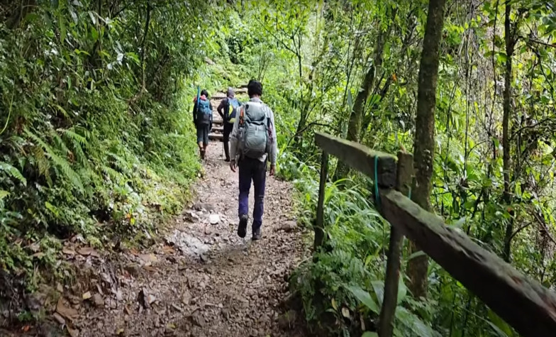 An unparalleled climbing adventure at Mount Kinabalu