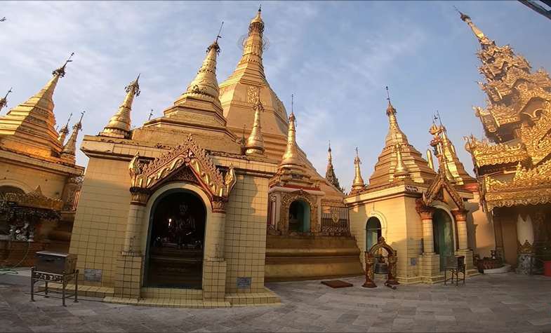 Myanmar, Yangon, Sule Pagoda