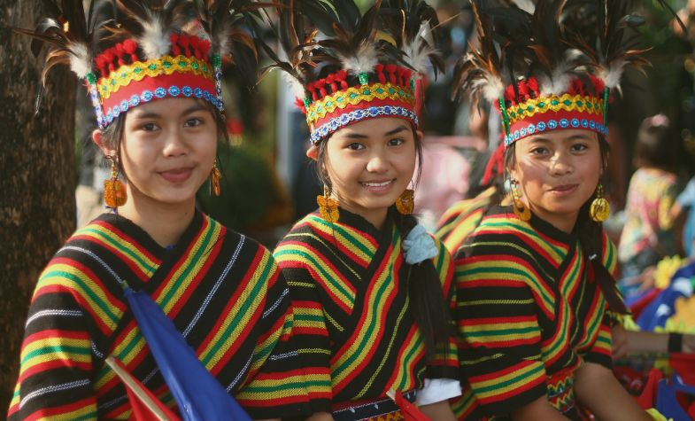 Discover The Vibrant Colors Of A Philippine Holiday