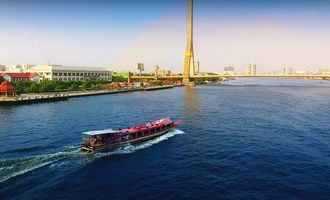 Chao Phraya River, Bangkok, Thailand