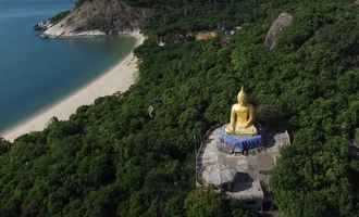 Wat Khao Takiap temple, Hua Hin, Thailand