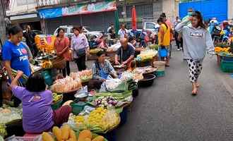 Local market in Phitsanulok, Thailand