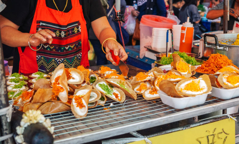 Market in Bangkok, top places to visit in Thailand