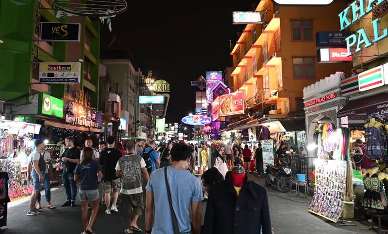 Khao San Road night walk bangkok