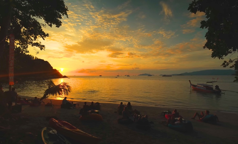 Relax on Sunrise, Pattaya, and Sunset beaches.