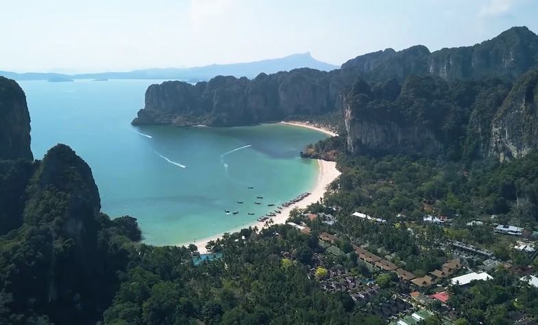 Krabi Tonsai Beach