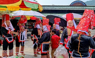 Binh Lieu trekking & camping tour, Vietnam