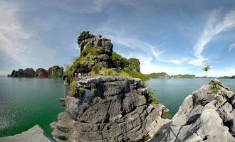 The scenic Halong Bay landscapes