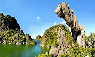 Ha Long Bay, Vietnam