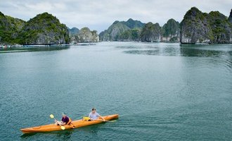 vietnam cambodia tours, vietnam and cambodia tours, cambodia and vietnam tours packages, holidays to vietnam and cambodia, Halong Bay kayaking, Vietnam travel