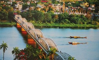 Perfume River, Hue, vietnam