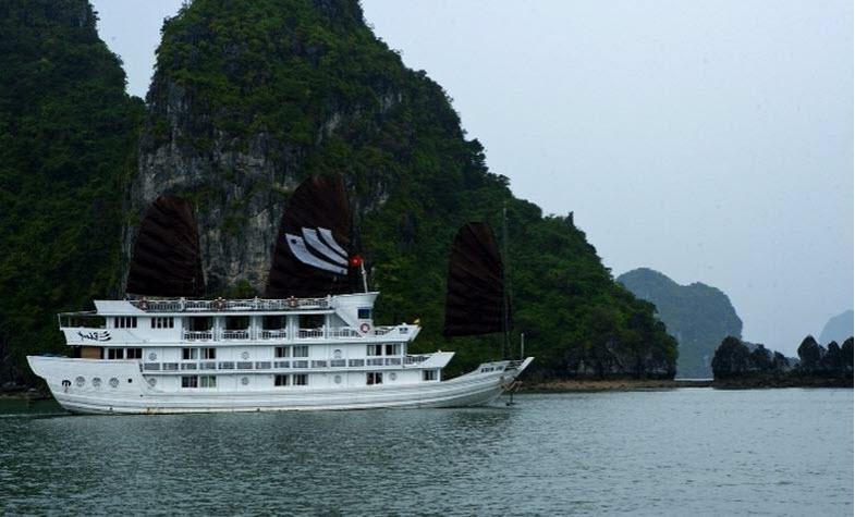 "halong bay" to feature in top must-visit destinations by 2024