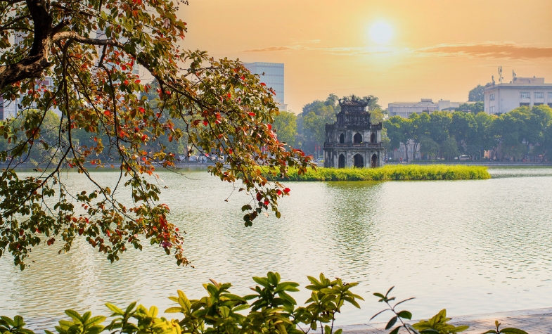 Hanoi wins two awards at the 2025 World Travel Awards