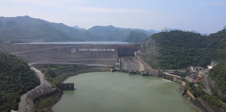 hoa binh hydro elictricity dam