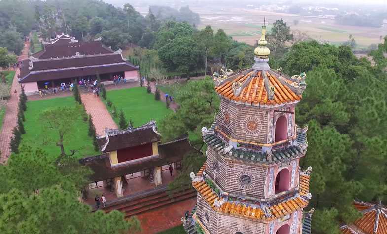 Vietnam Hue, Vietnam travel guide, Hue travel guide, Hue, Thien Mu Pagoda