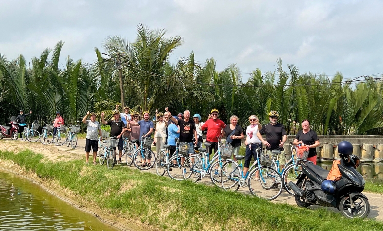 MICE Combined with Experiential Travel for Businesses