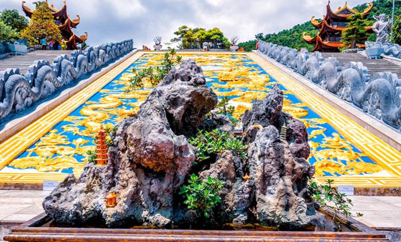 Visit the Ho Quoc Pagoda