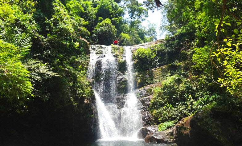 Khe Tien Waterfall in Binh Lieu