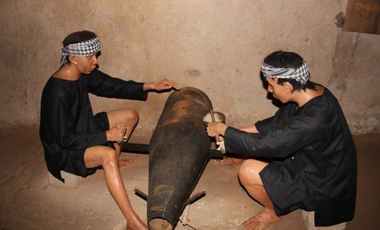 Cu Chi Tunnels