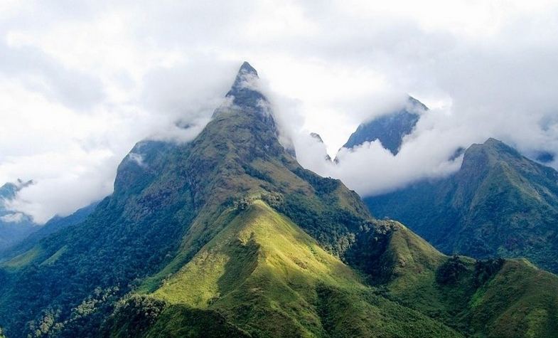 Traveling from Hanoi to Sapa: Tips, options, and insights