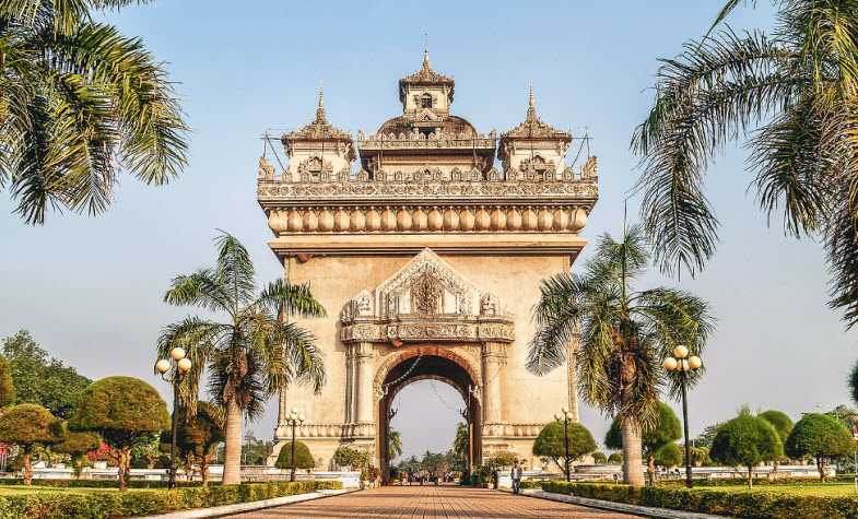  Top things to see in Laos Patuxay Monument - Vientiane
