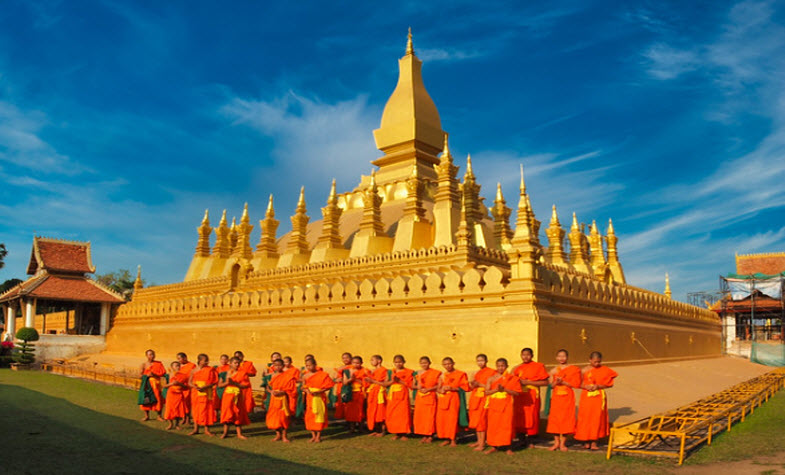  Things to see in Laos - Pha That Luang 