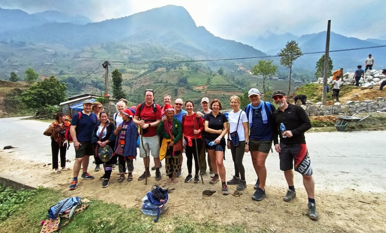 Hanoi day tour Wander through village in Bavi, Vietnam