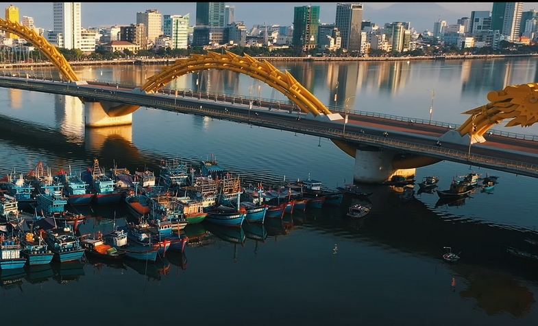 things to do in Da Nang Vietnam, Places to visit in Da Nang - Dragon Bridge